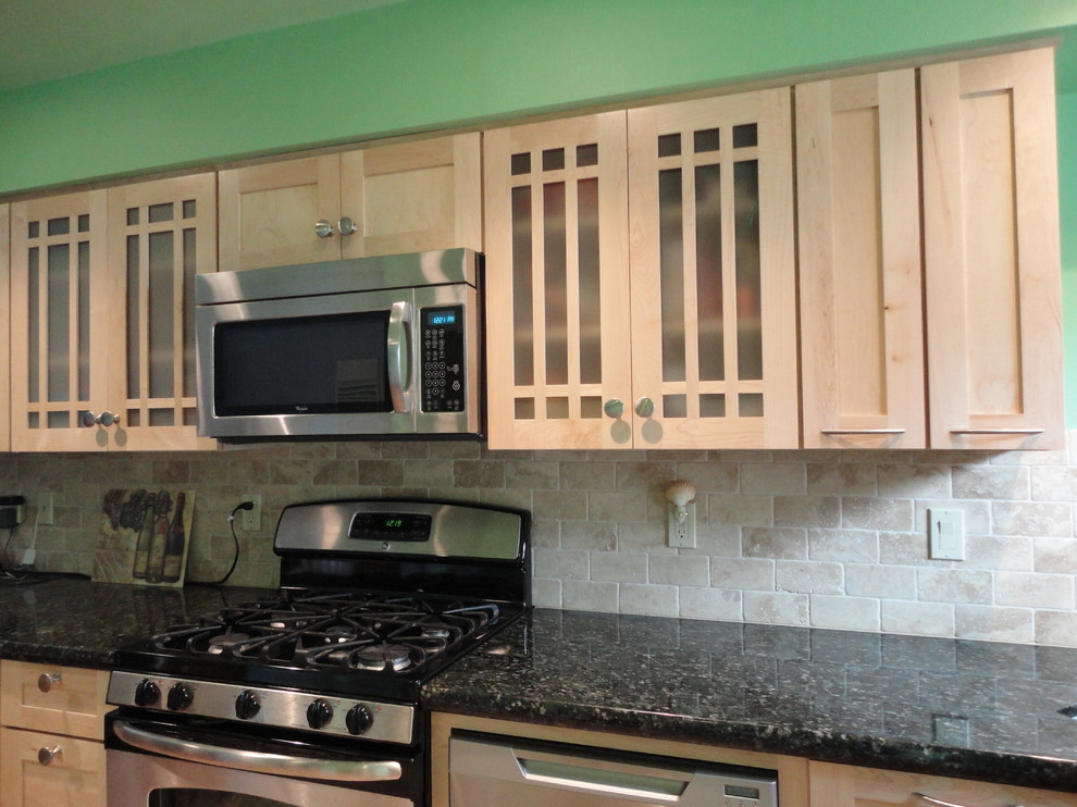 This is an example of a traditional kitchen in San Luis Obispo.