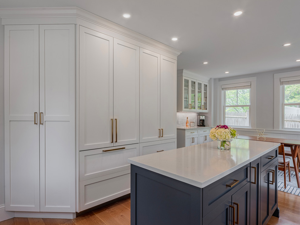 Inspiration for a transitional kitchen remodel in Boston