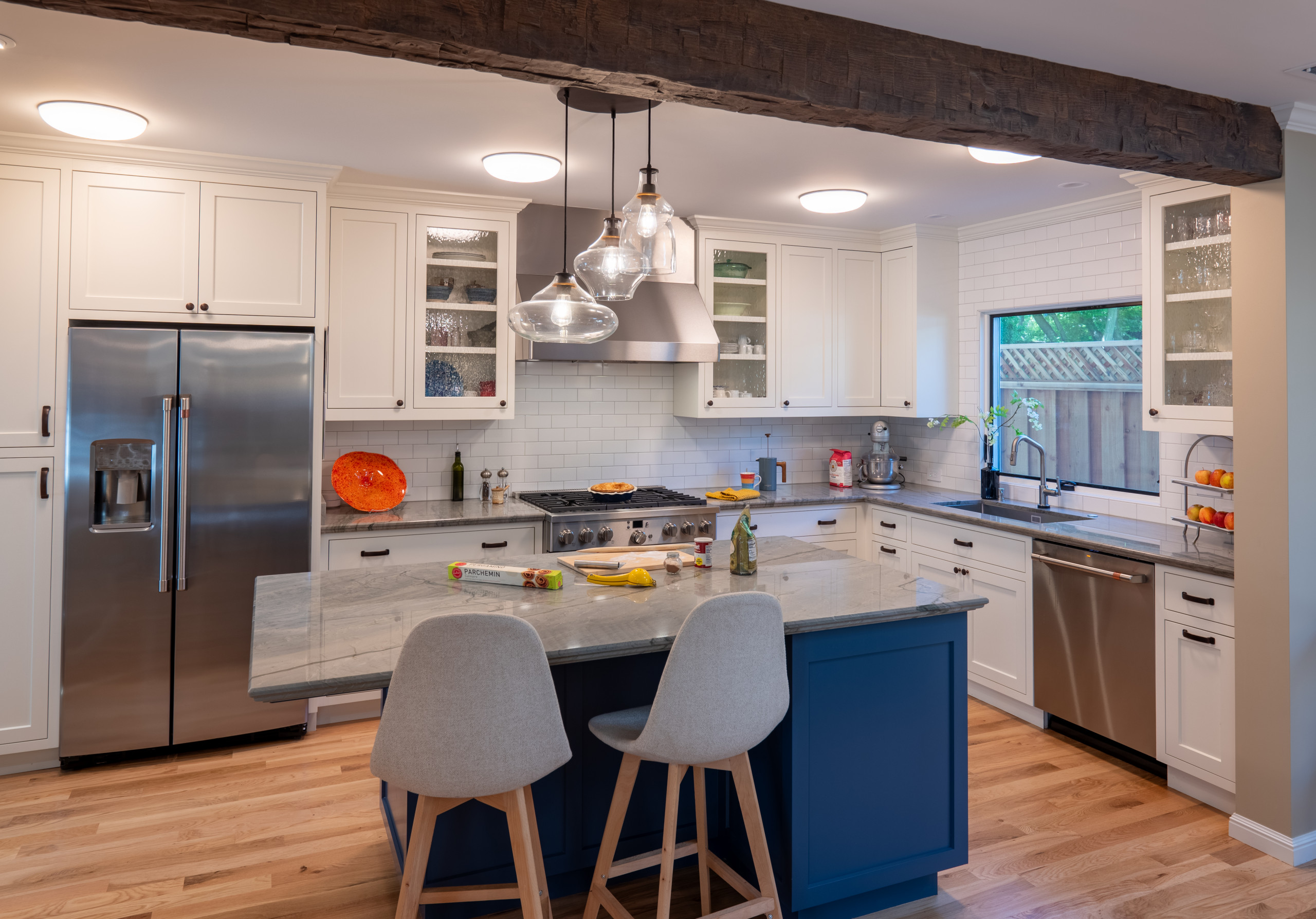 Mountain View Kitchen, Bath , Living Room