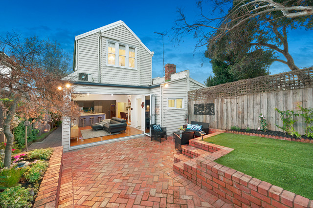 Canterbury eclectic-patio