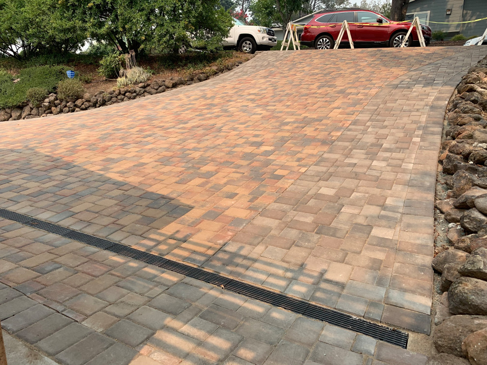 Interlocking Pavers for Driveways