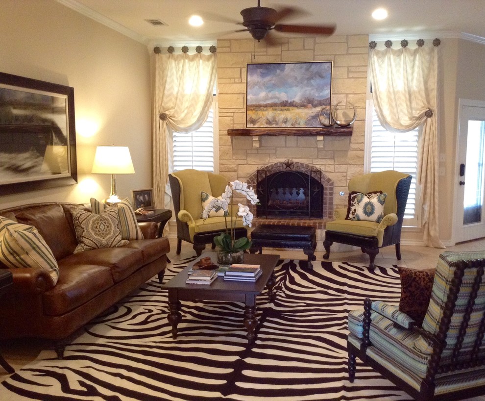Inspiration for a southwestern home design remodel in Austin