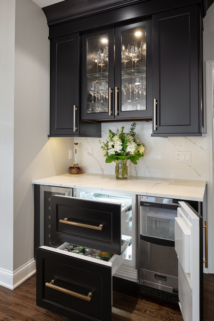Mini fridge drawers and ice maker in bar - Transitional - Home Bar - Other  - by Marvista Design + Build | Houzz UK