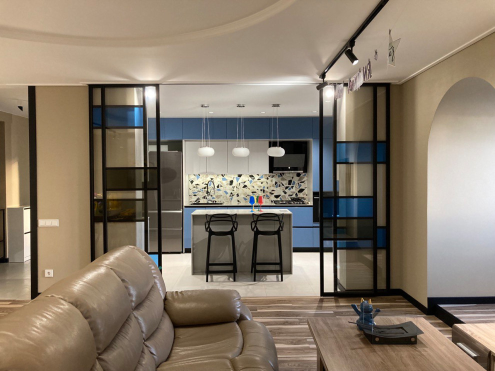 квартира 140 м.кв.в центре Омска