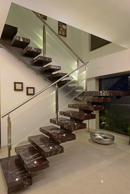 Residence @ JUHU asiatisk-trappa