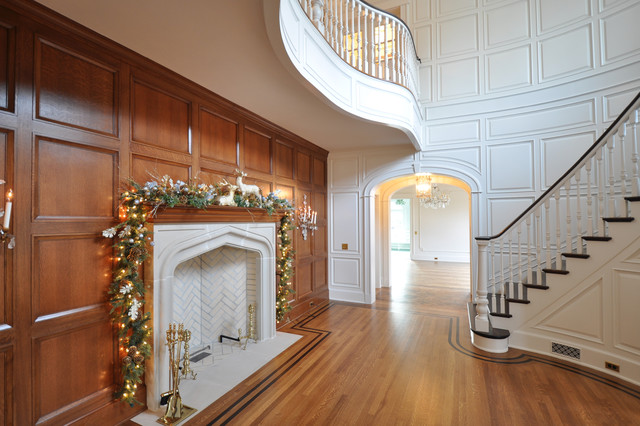 Staircases traditional-living-room
