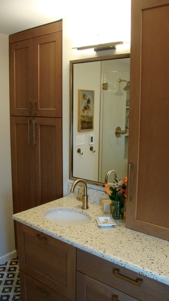 Home design - transitional home design idea in Denver
