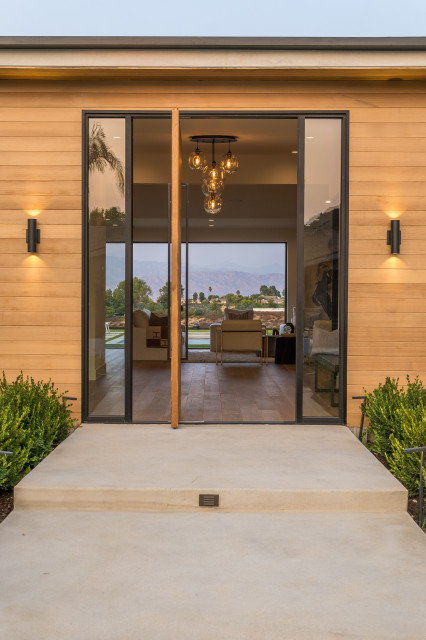 Sherman Oaks - Front Exterior mid-century-eingang