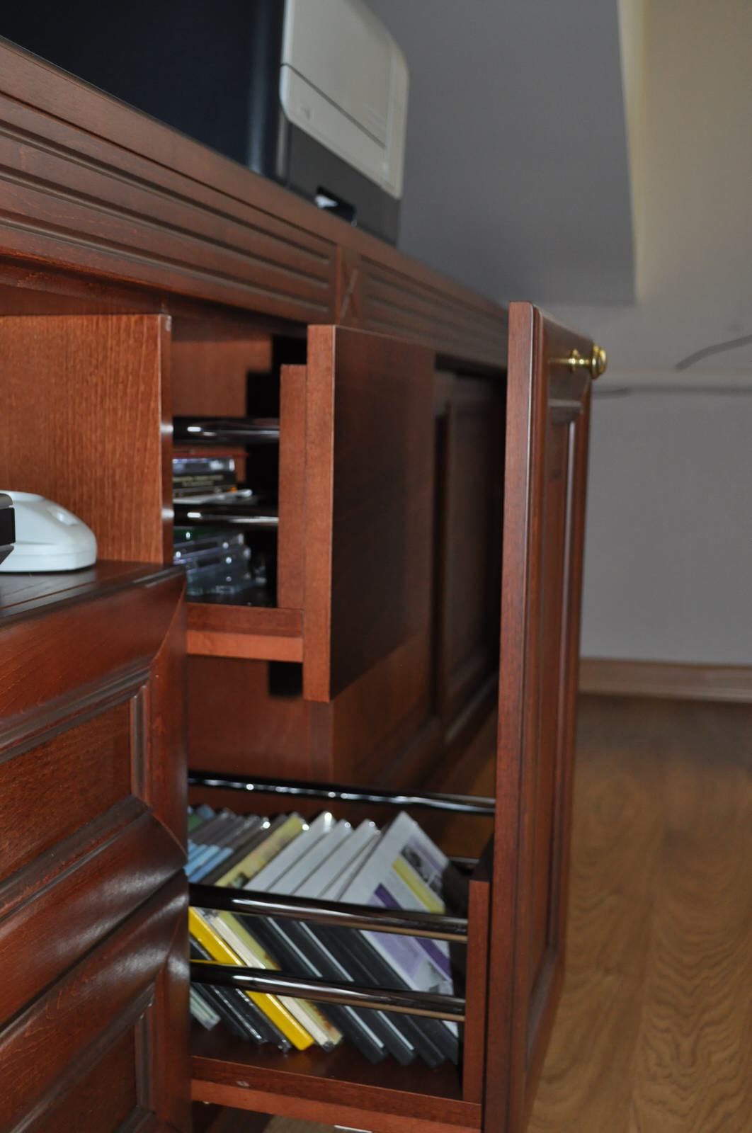 Обустройство мансарды под рабочий кабинет