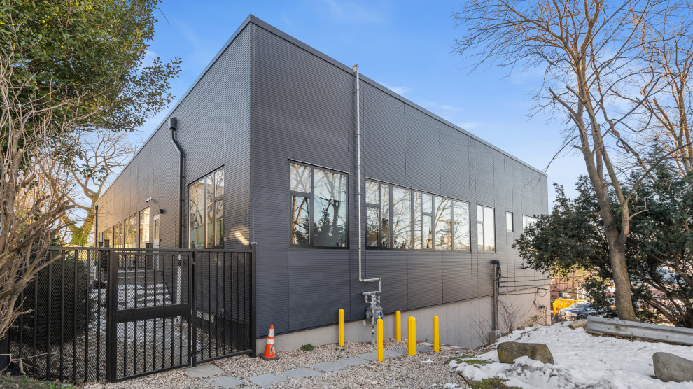 Commercial/ Port Washington