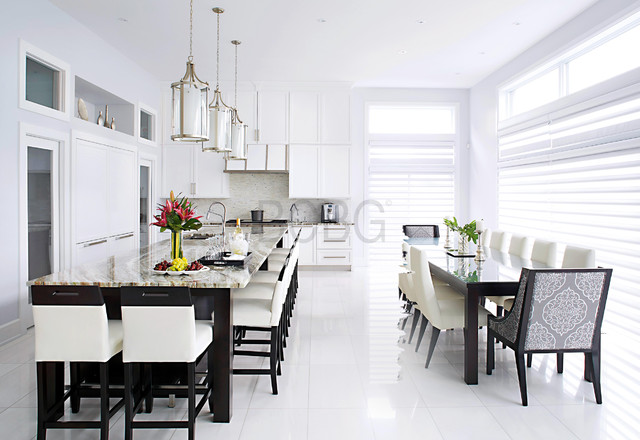 Classic kitchen style contemporaneo-cucina
