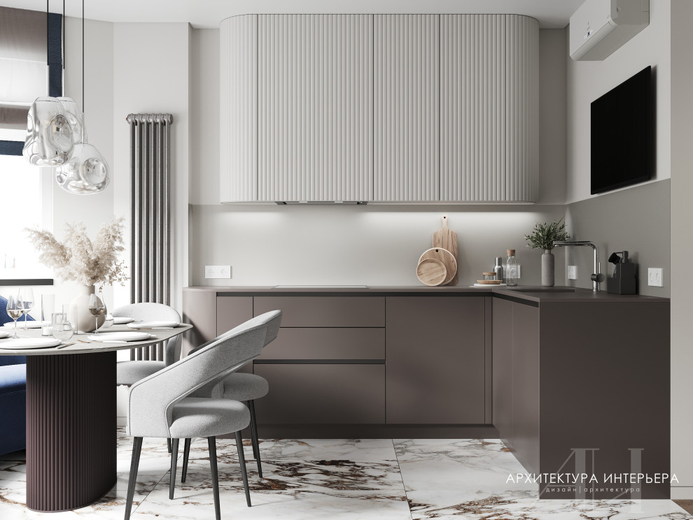 Квартира 67 м2 в доме серии П-44Т в Москве для семьи с двумя детьми