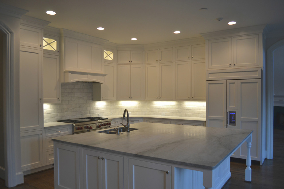 Inspiration for a transitional kitchen remodel in Charlotte