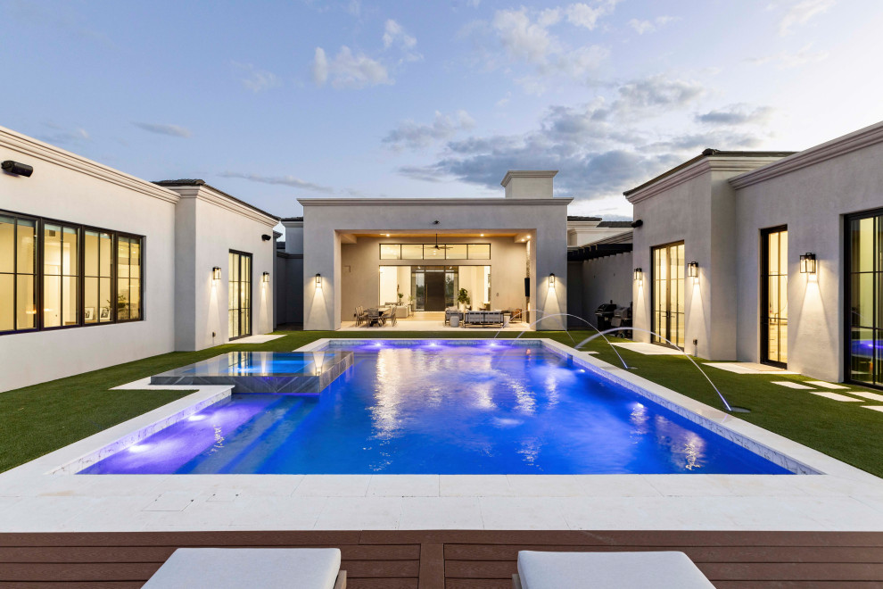 Example of a transitional pool design in Phoenix