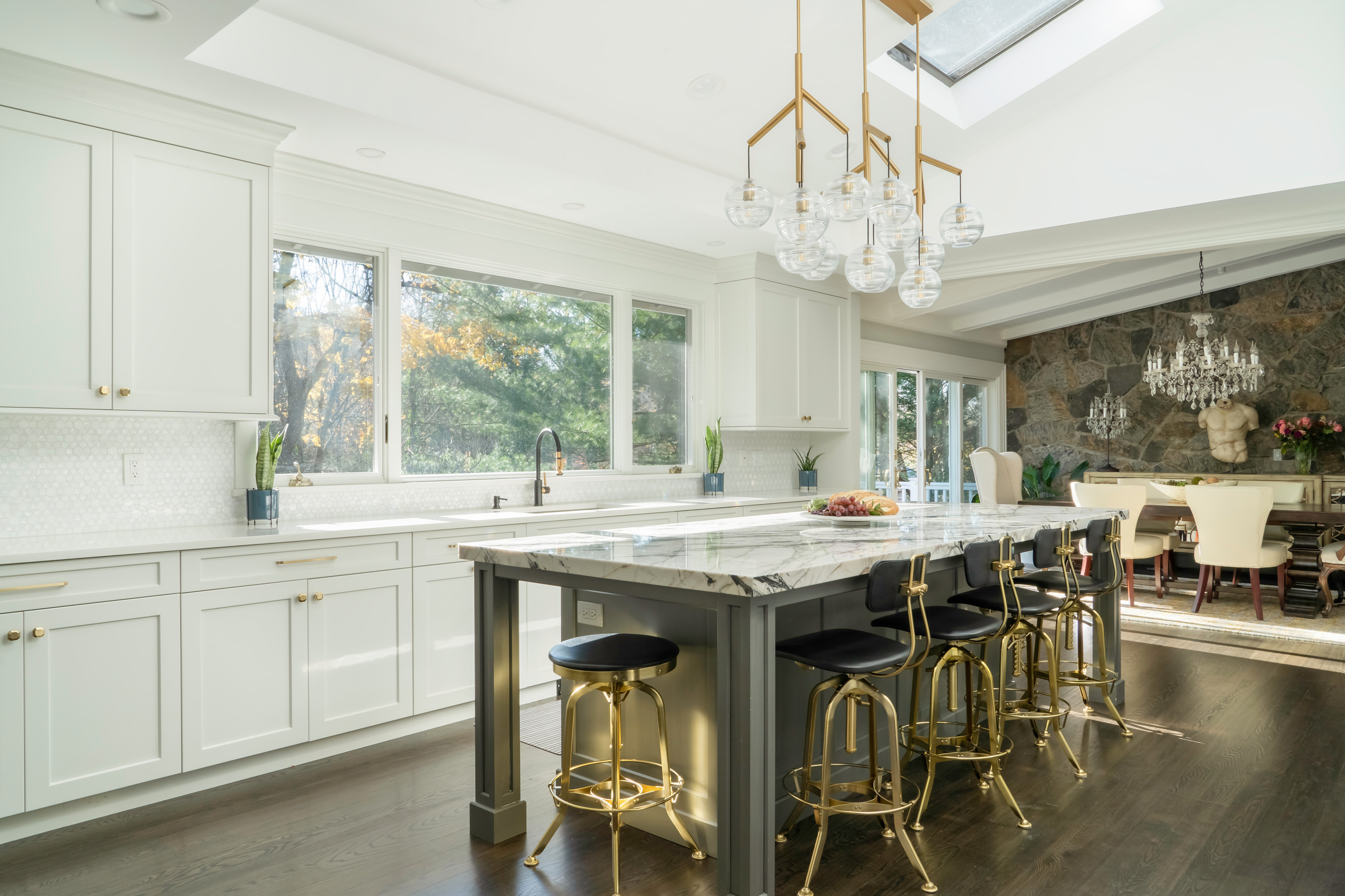 Sophisticated Family Kitchen