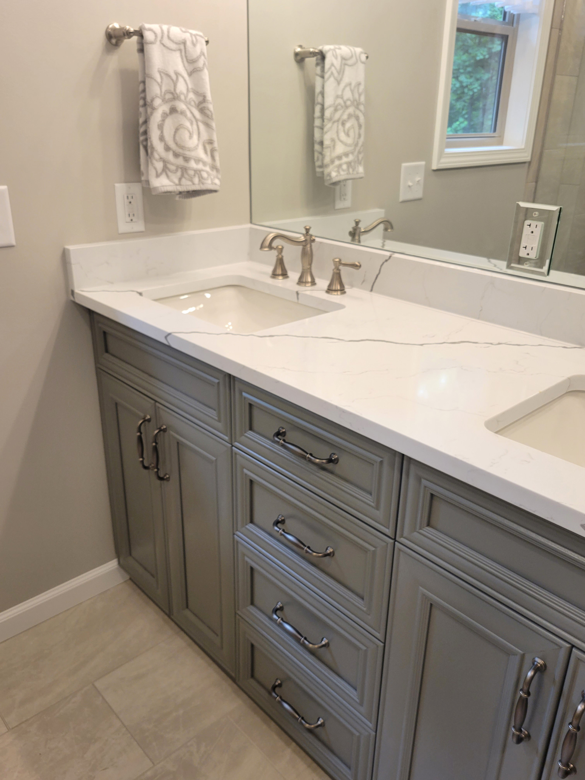 2023 Cleveland Master Bath and Laundry Room