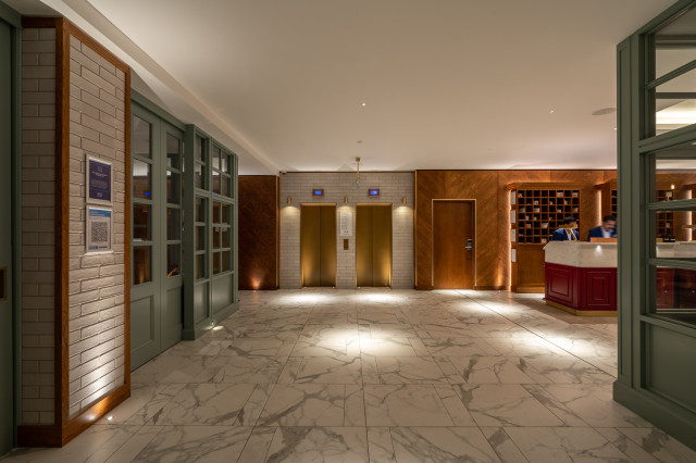 DoubleTree Hilton Bath eklektisk-entre