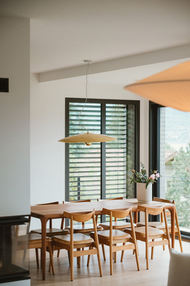 Exemple d'une salle à manger tendance.