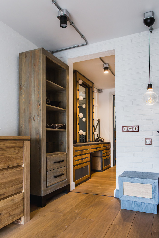 В гостях: Современный лофт, наполненный арт-объектами и музыкой