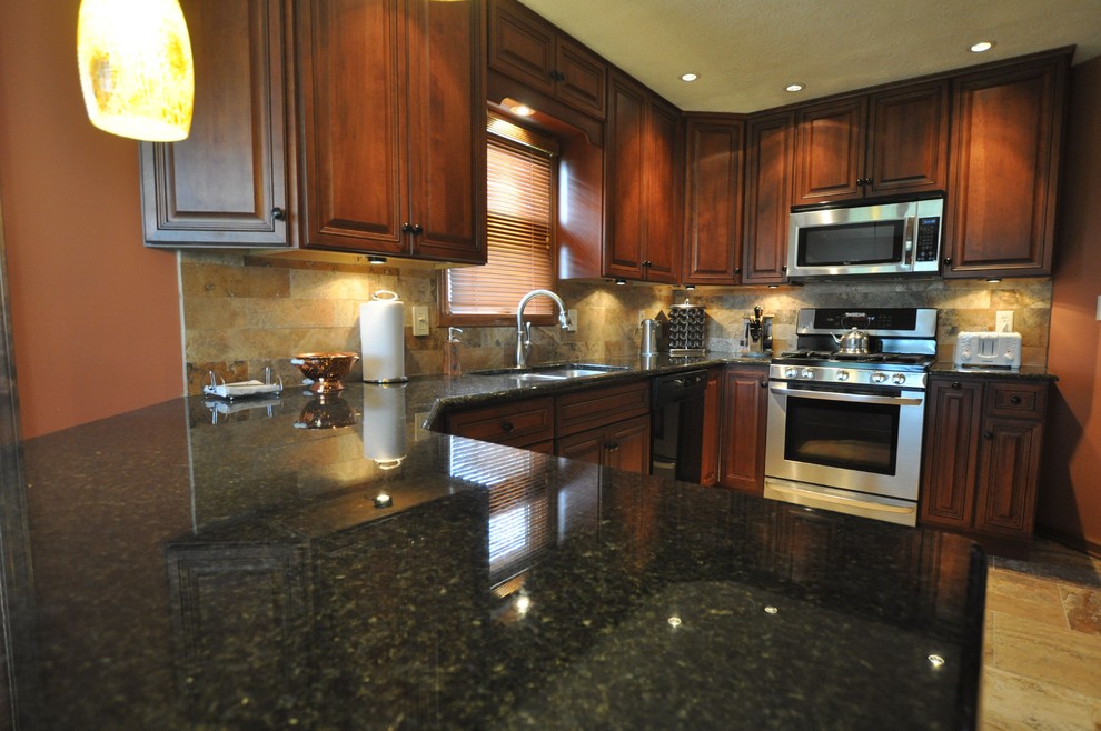 Granite Countertops and Tile Backsplash Ideas - Eclectic ...