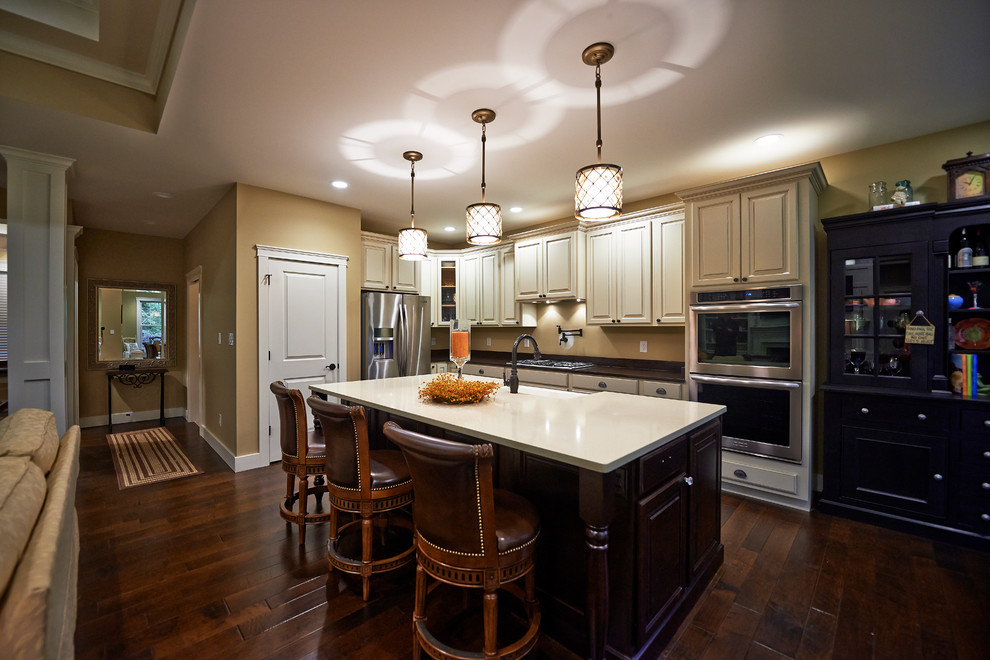 Inspiration for a kitchen remodel in Indianapolis with a farmhouse sink