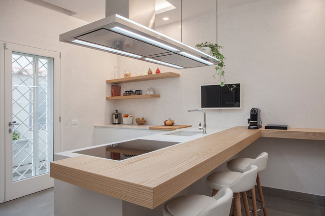 D&F house contemporary-kitchen