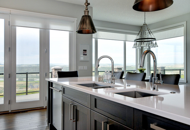 Transitional transitional-kitchen