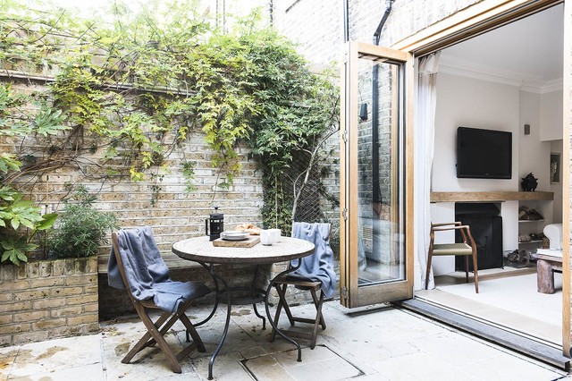 Stylish Scandy Style garden apartment in Chelsea 