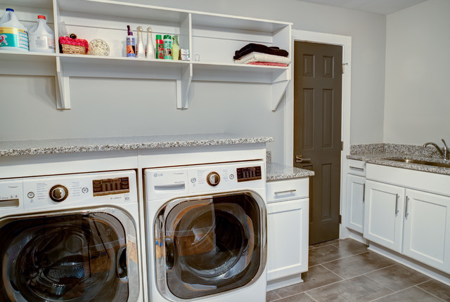 Large Laundry craftsman-buanderie