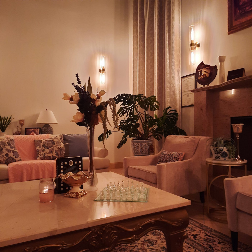 Transitional house decoration