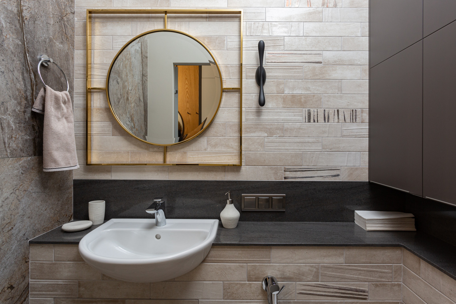 Игра контрастов