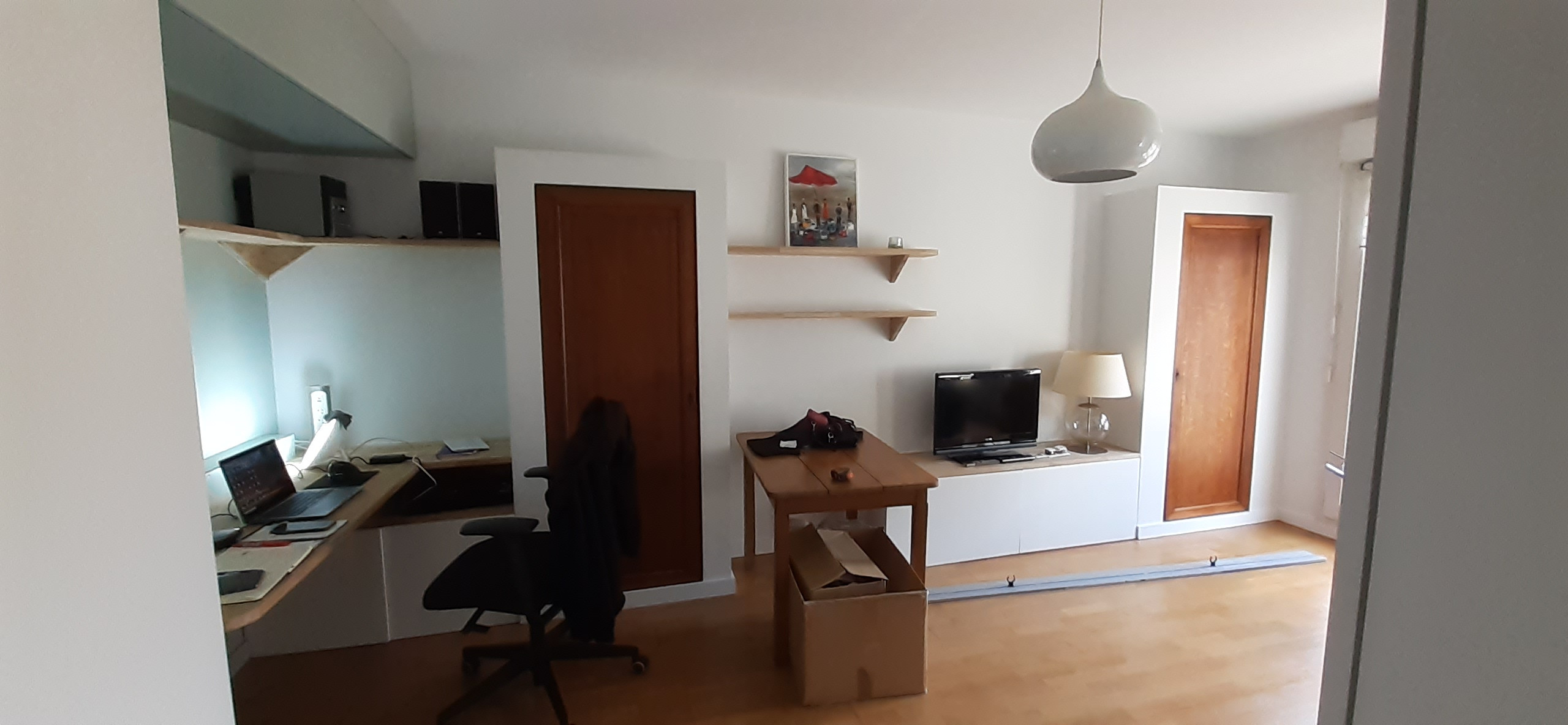 Rénovation avec beaucoup de rangements  pour un appartement en ville