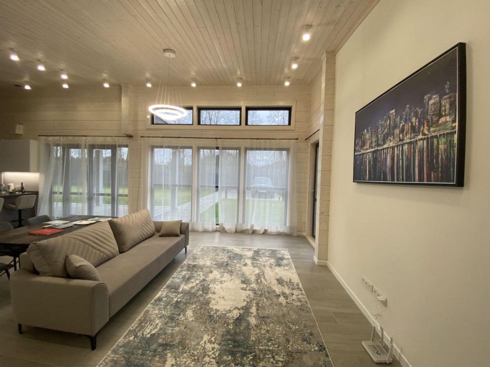 Новолеоново