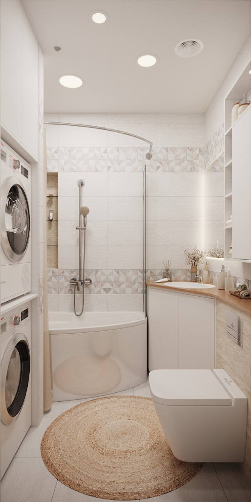 Небольшая ванная комната в которой поместилось все)))