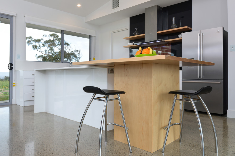 Photo of a contemporary kitchen in Adelaide.