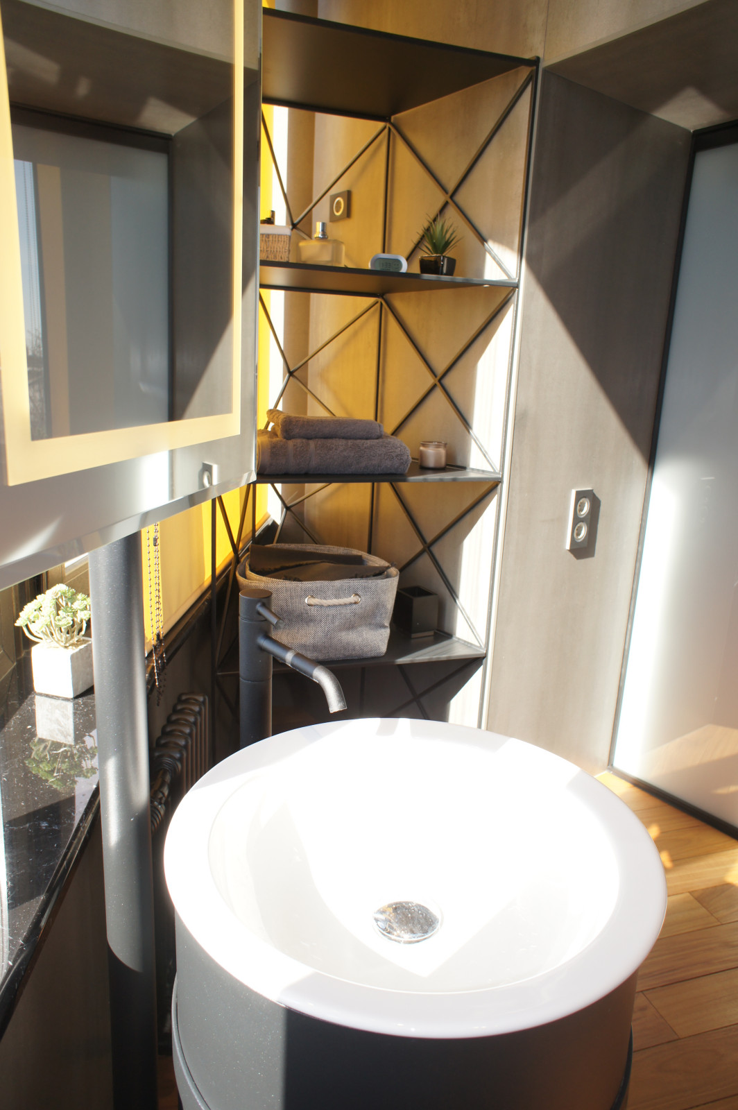 ВДВОЁМ С КОТОМ