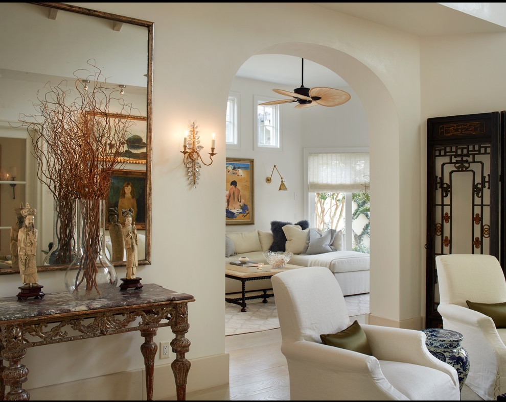 Photo of a mediterranean living room in Miami.