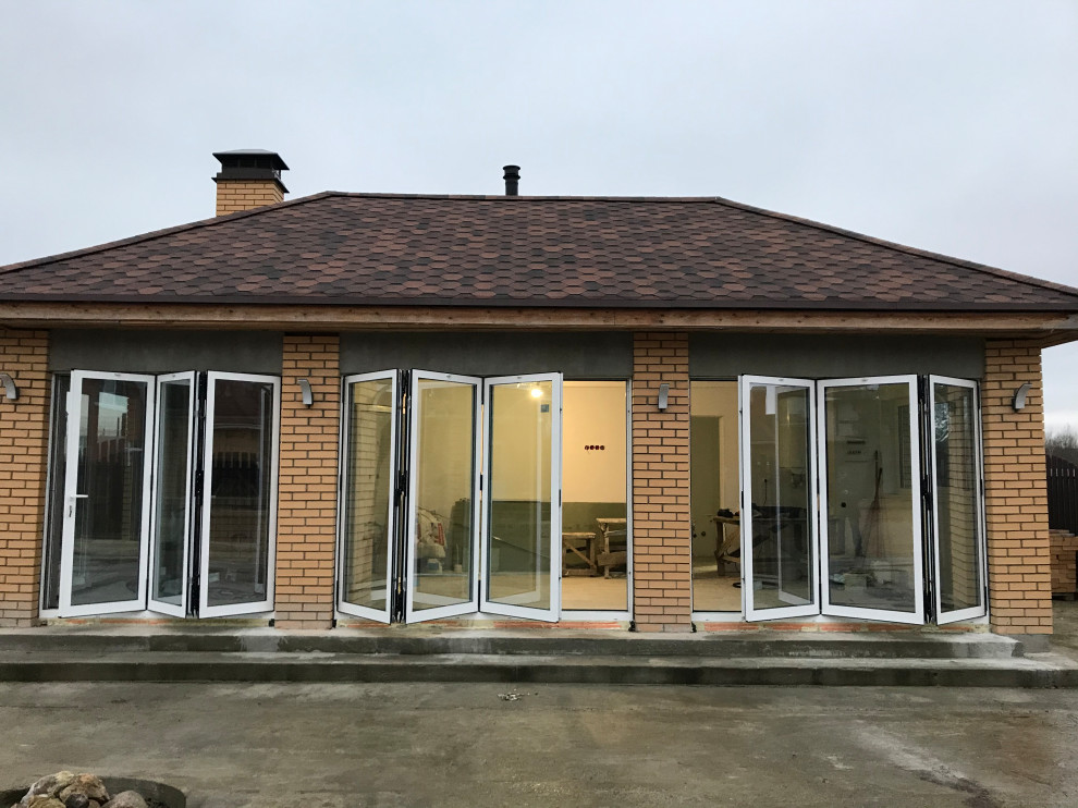 Двери в раскрытом состоянии