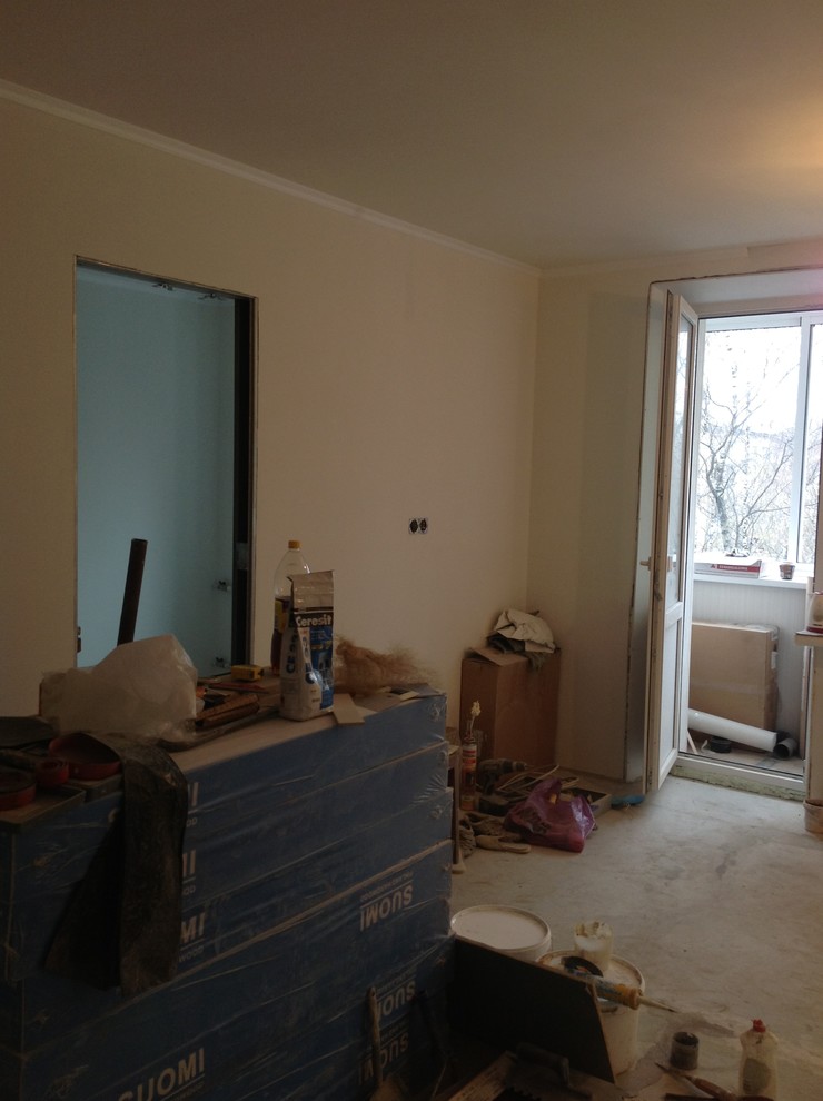 м. Молодежная