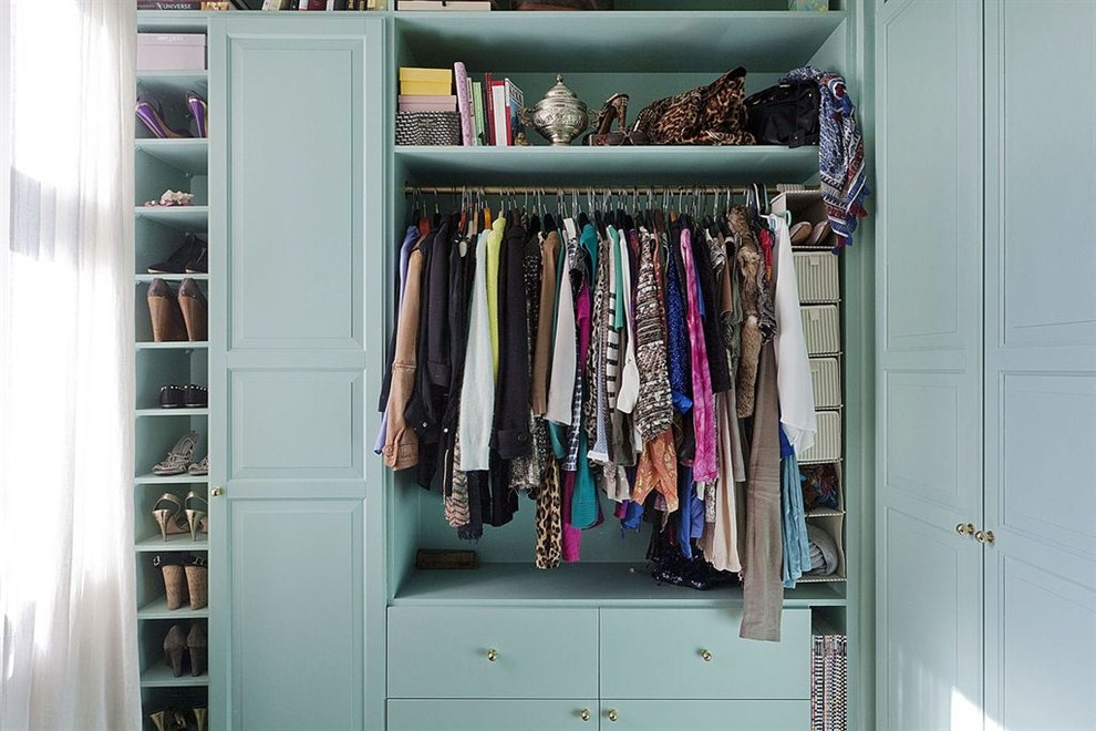 Design ideas for a transitional storage and wardrobe in Stockholm.