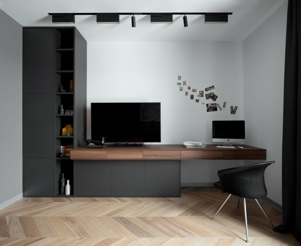 Микки Маус в "Кандинском"