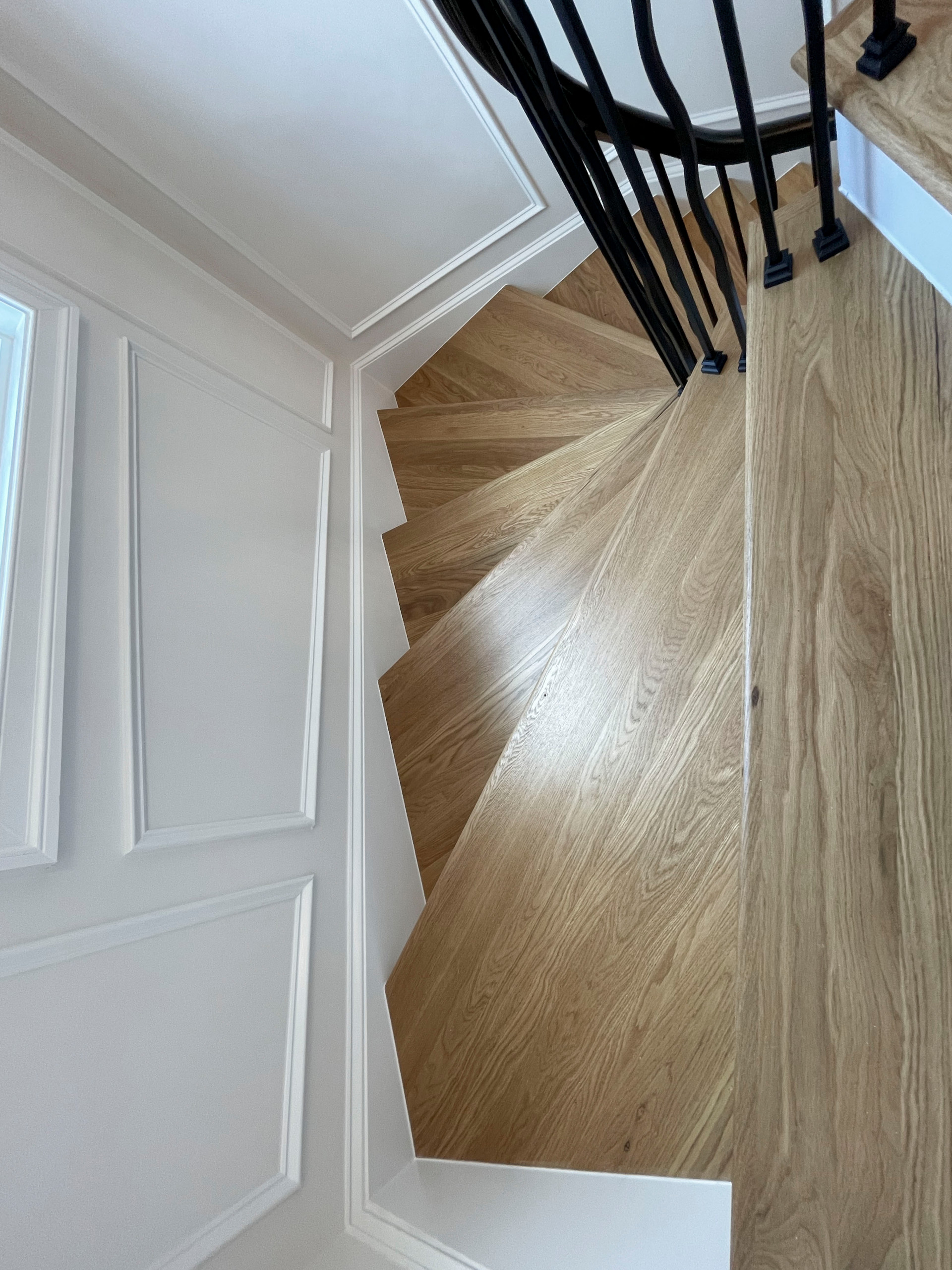 106_Modern Balustrade System Meets Traditional Winding Stairs, Aldie VA  20105