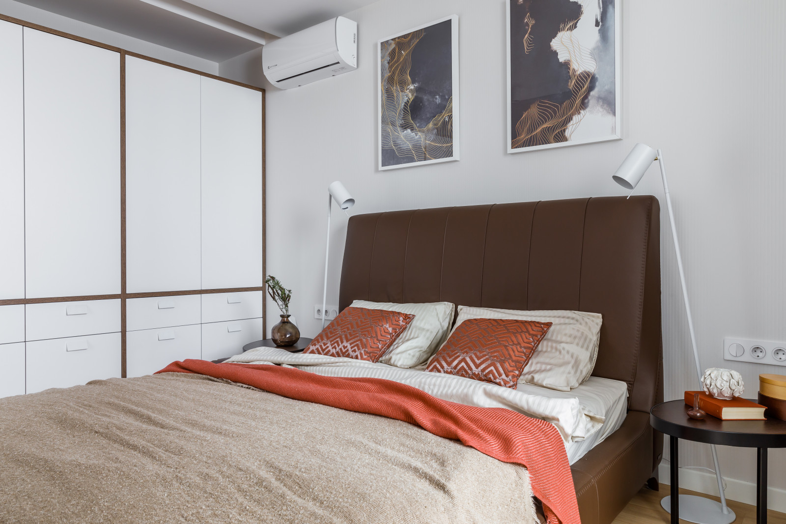 Точка белого (фотографии спальни)