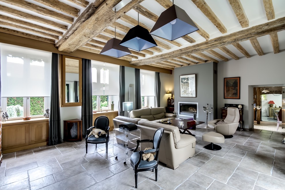 This is an example of a country family room in Paris.