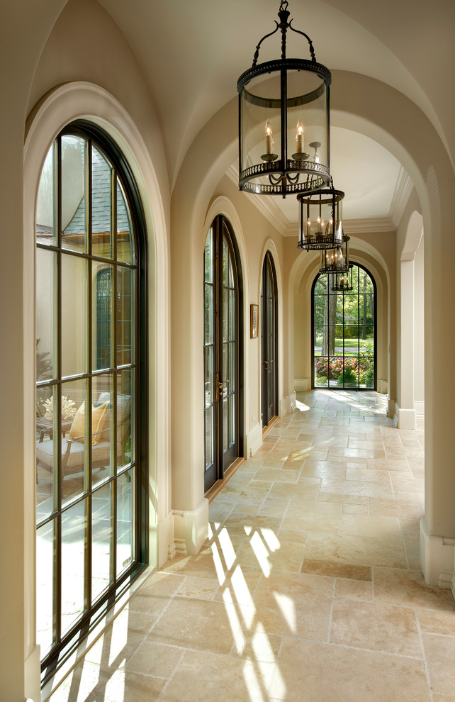 This is an example of a mediterranean hallway in Chicago.