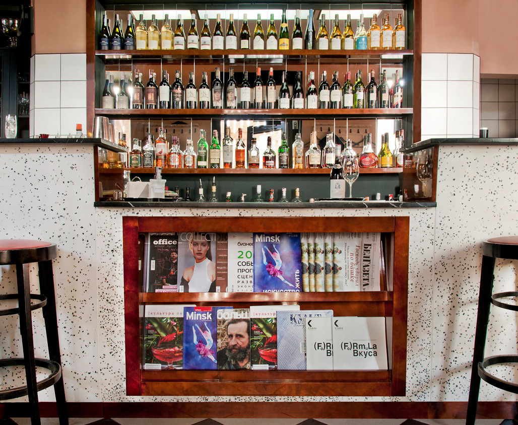 Цветная и фактурная метаморфоза  News Cafe в Минске