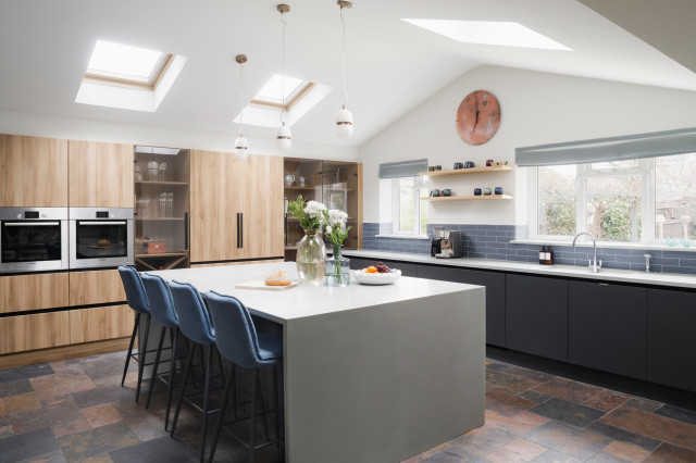 Tour an English Home That Blends Japandi Warmth With Modern Ease (10 photos)