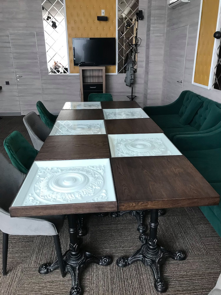 cafe & line "СВОЙ ПАРИЖ"