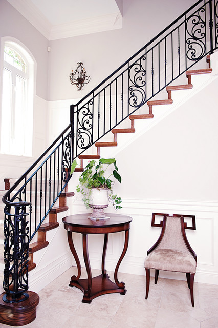 refined traditional victorien-escalier