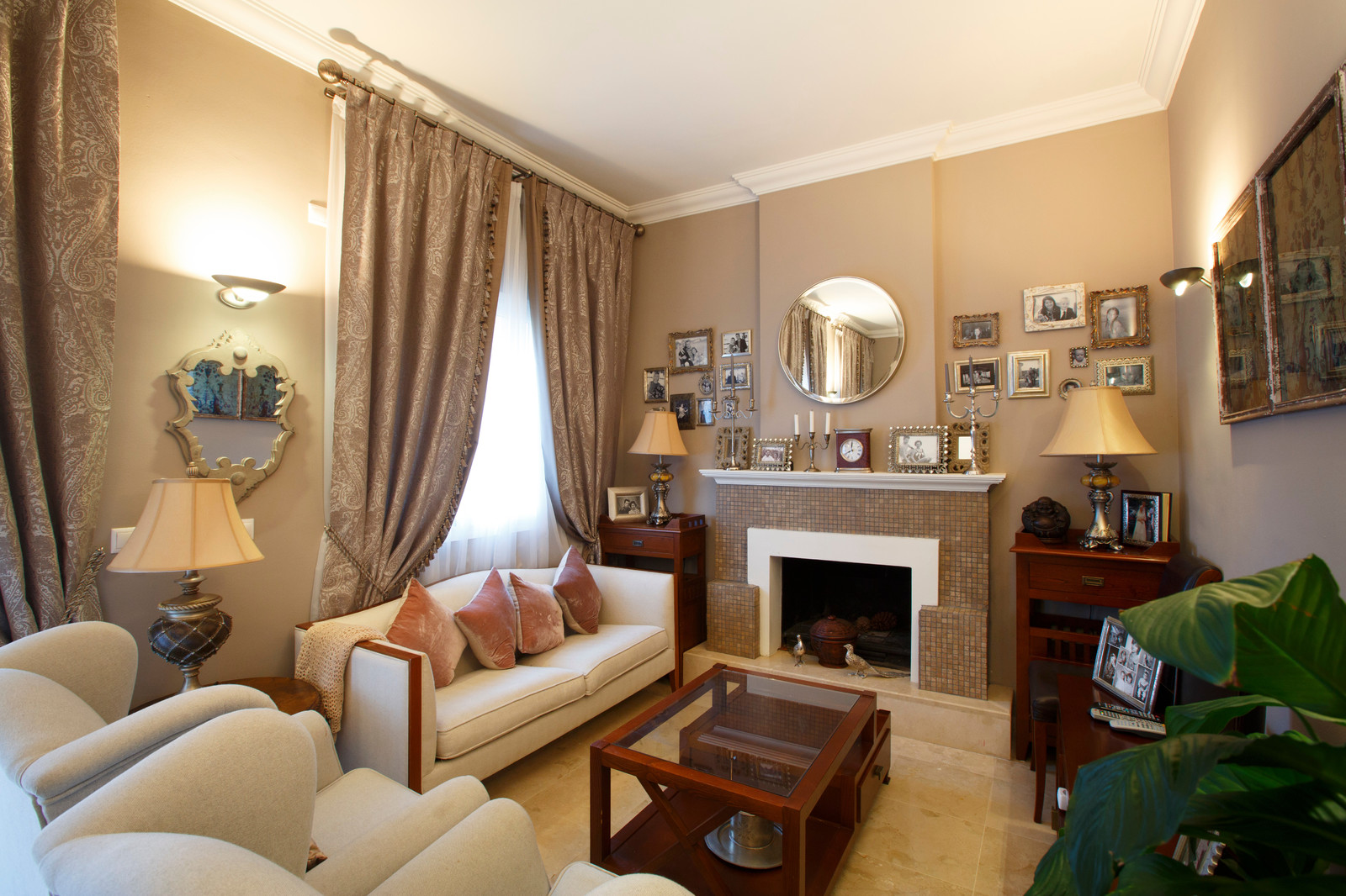 Гостиная дома в Испании